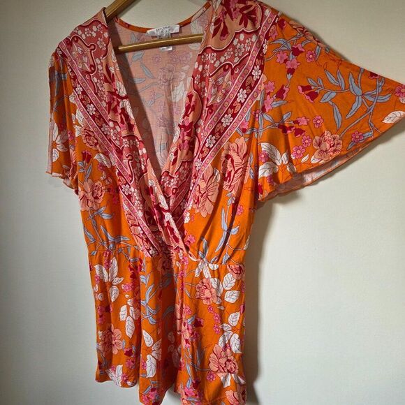LIKE NEW LASCANA FOR VENUS BOHO FLORAL SURPLICE V NECK FLUTTER SLEEVES SIZE L - Picture 1 of 16